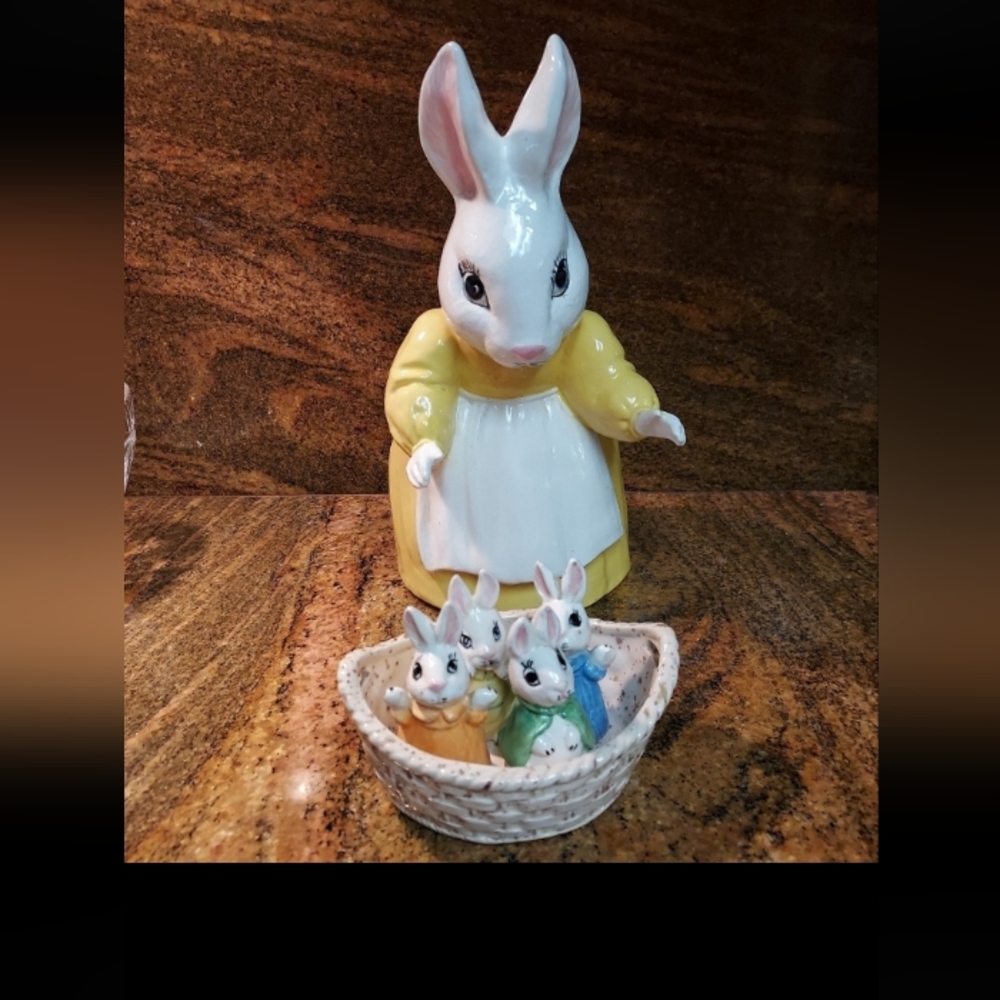 Vintage Bunny Mama and a basket of her babies.....B57